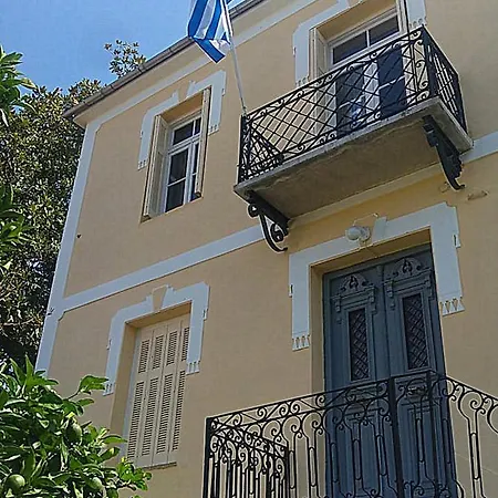 Archontiko Tsaknaki Manolia