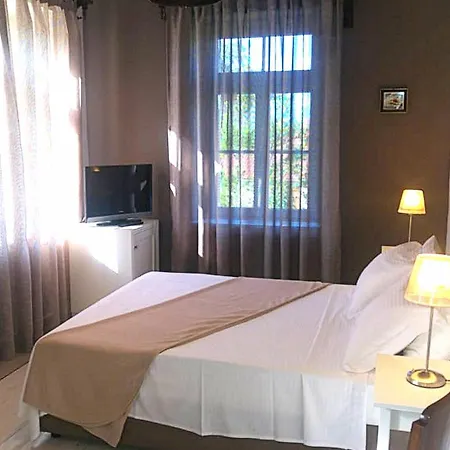 Archontiko Tsaknaki Manolia 4*