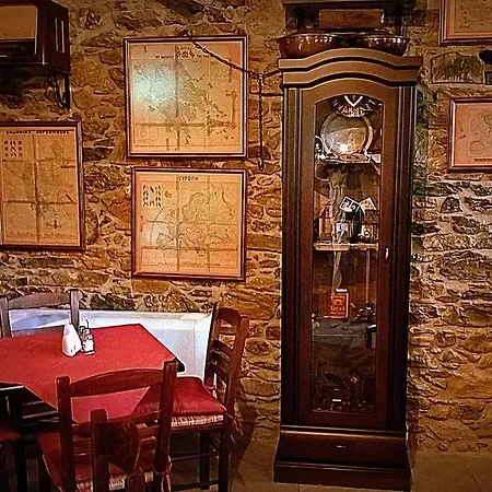 Archontiko Tsaknaki Manolia ゲストハウス