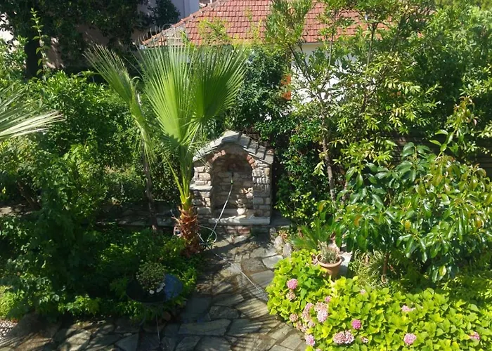 Archontiko Tsaknaki Manolia بيت ضيافة