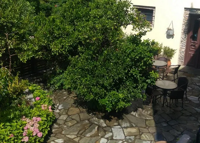 Archontiko Tsaknaki Manolia